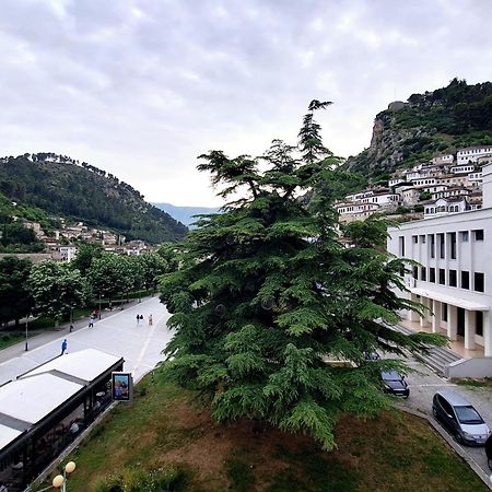 Magda Studio In Berat Center Экстерьер фото