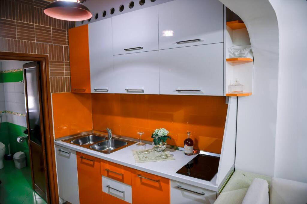 Magda Studio In Berat Center Экстерьер фото