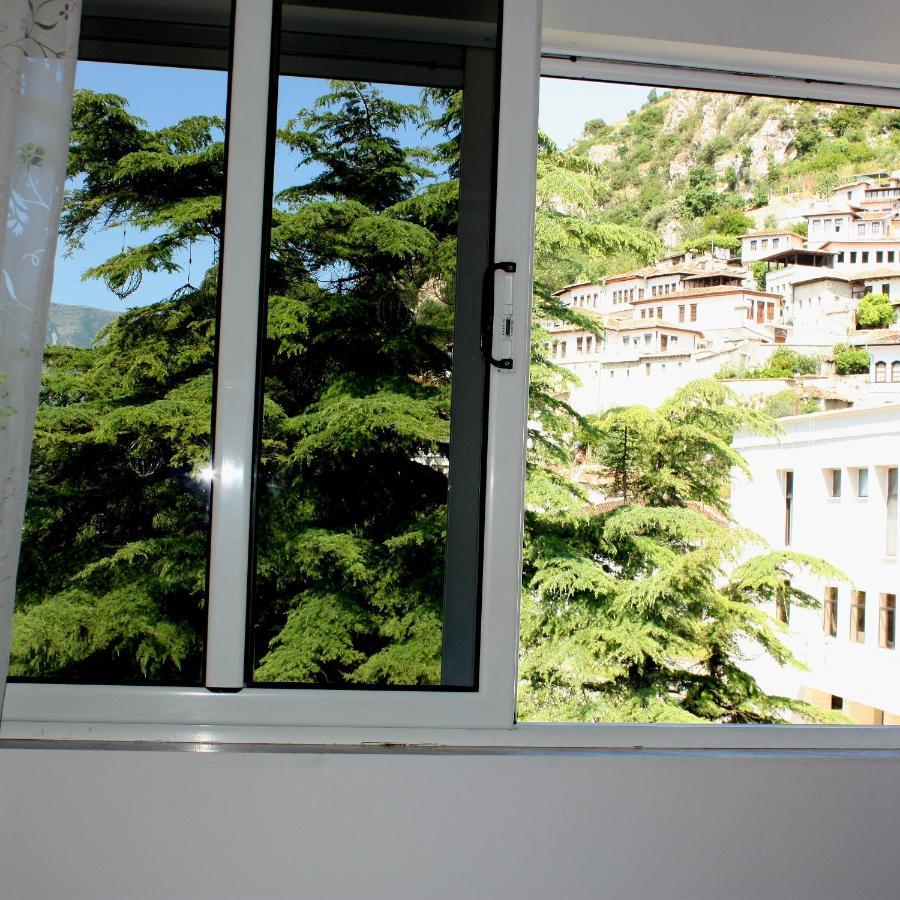 Magda Studio In Berat Center Экстерьер фото